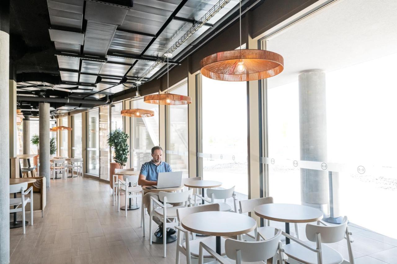 B&B Hotel Νιόν Εξωτερικό φωτογραφία